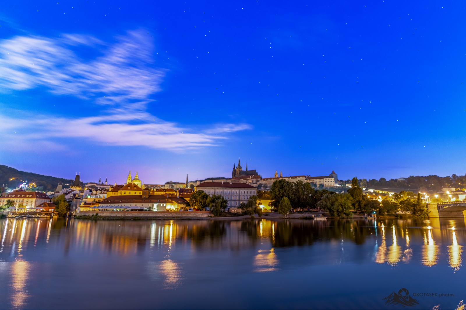 Nightscape of Prague Castle